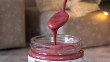 Strawberry Coconut Cream 300 g_mood1